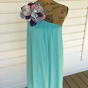 ONE-SHOULDER TURQUOISE DRESS WITH DETACHABLE FABRIC FLOWER